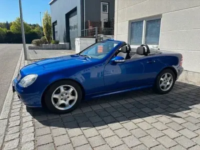 Usata Mercedes SLK200 163 CV (119 kW) 2000 Blu Cabrio
