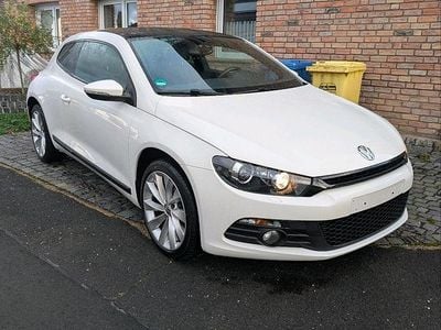 Weiß Gebraucht 2009 VW Scirocco Coupé | 8.990 € (Teuer)