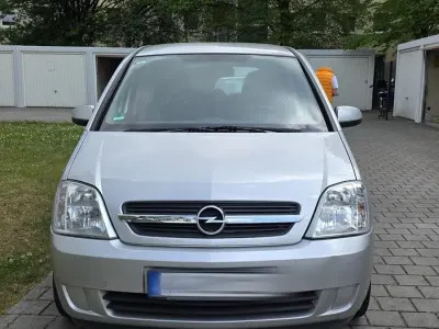 Gebraucht Opel Meriva 125 PS (91 kW) 2004 Silber Van / Kleinbus