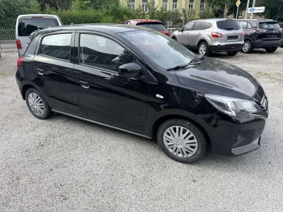 Gebraucht Mitsubishi Space Star Select 71 PS (52 kW) 2022 Magicschwarz (p) Kleinwagen