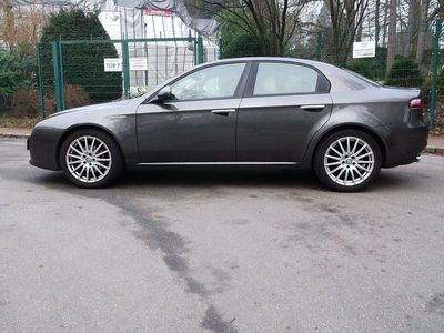 Alfa Romeo 159