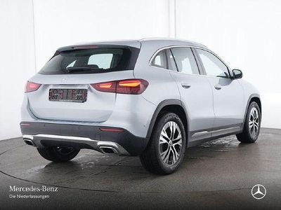 Mercedes GLA220
