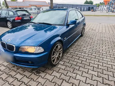 Gebraucht BMW 318 Sport Line 143 PS (105 kW) 2001 Blau Coupé