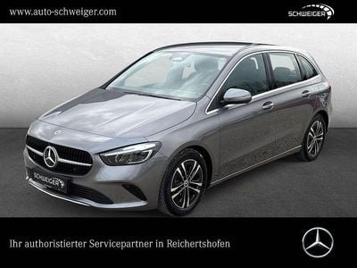Gebraucht Mercedes B200 Progressive 163 PS (119 kW) 2024 Grau Van / Kleinbus