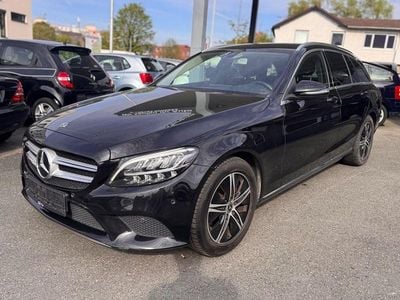 Usata Mercedes C180 122 CV (89 kW) 2019 Nero Station wagon