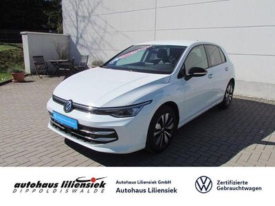 Gebraucht VW Golf VIII Goal 116 PS (85 kW) 2025 Weiß Limousine
