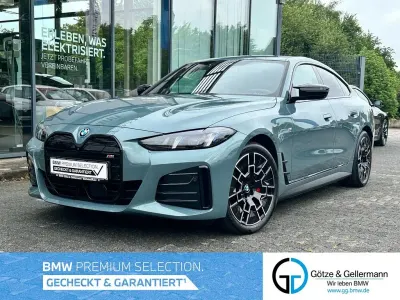 Gebraucht BMW i4 M Sport 442 kW (601 PS) 2025 Cape york grün Limousine