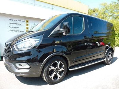 Usado Ford Tourneo Active 170 HP (125 kW) 2023 Preto Monovolume
