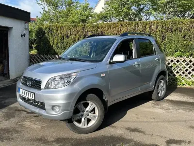 Gebraucht Daihatsu Terios 105 PS (77 kW) 2010 Silber SUV