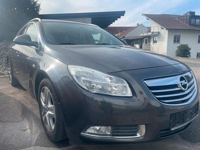 Gebraucht Opel Insignia Eco 131 PS (96 kW) 2011 Grau Kombi