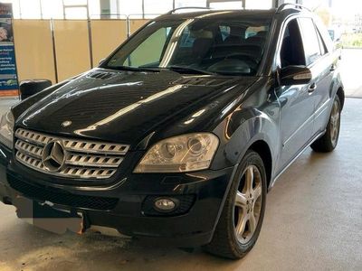 Gebraucht Mercedes ML420 305 PS (224 kW) 2007 Schwarz SUV