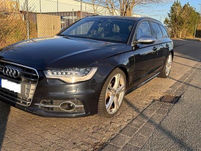 Second-hand Audi S6 Sport 420 CP (308 kW) 2014 Albastru Break