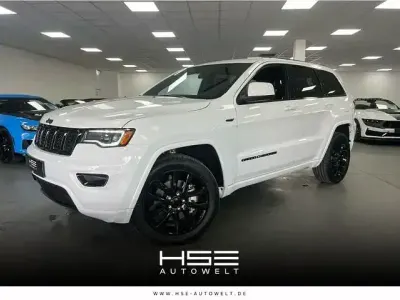 Gebraucht Jeep Grand Cherokee 299 PS (219 kW) 2021 Weiß SUV