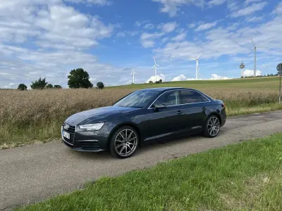Gebraucht Audi A4 Ambiente 190 PS (139 kW) 2016 Grau Limousine