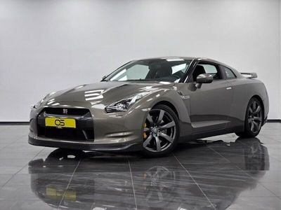 Nissan GT-R