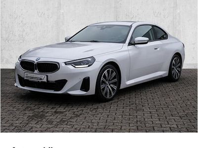 Używany BMW 220 Shadowline 190 KM (139 kW) 2023 Biały Coupe