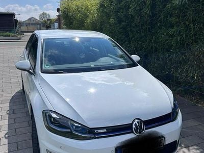 VW e-Golf