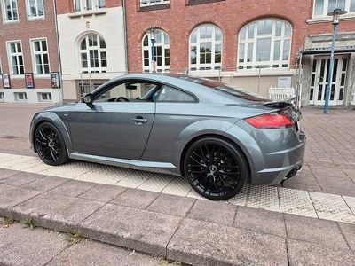Gebraucht Audi TT Sport 230 PS (169 kW) 2015 Grau Coupé