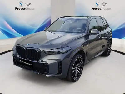 Neu BMW X5 Performance 298 PS (219 kW) 2026 Silber SUV
