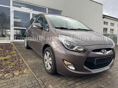 Gebraucht Hyundai ix20 Edition 90 PS (66 kW) 2013 Braun Kleinwagen