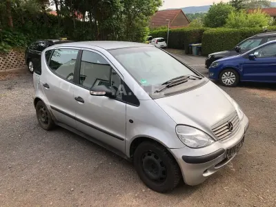 Gebraucht Mercedes A160 Classic 102 PS (75 kW) 2004 Silber Van / Kleinbus