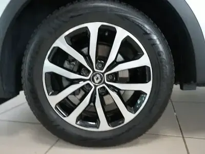 Gebraucht Renault Kadjar Techno 158 PS (116 kW) 2022 Grau SUV