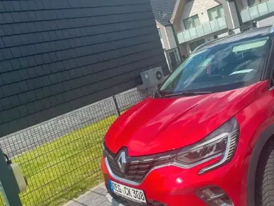Gebraucht Renault Captur Intens 131 PS (96 kW) 2020 Rot SUV