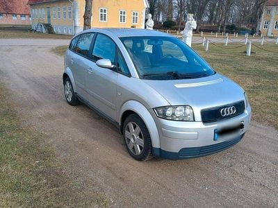 Gebraucht Audi A2 S-Line 75 PS (55 kW) 2001 Silber Kleinwagen