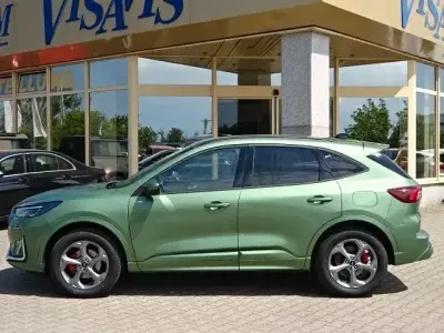 Gebraucht Ford Kuga ST-Line X 182 PS (133 kW) 2024 Grün SUV