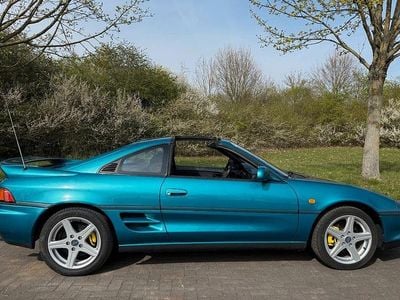 Usata Toyota MR2 156 CV (114 kW) 1992 Verde Cabrio