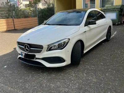 Occasion Mercedes CLA180 AMG line 109 ch (80 kW) 2017 Blanc Berline