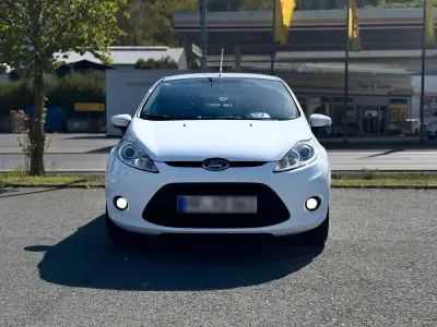 Brugt Ford Fiesta 95 HK (69 kW) 2010 Hvid Coupe
