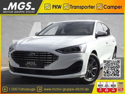 Gebraucht Ford Focus Titanium 125 PS (91 kW) 2023 Frozen white Limousine
