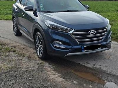 Second-hand Hyundai Tucson Premium 177 CP (130 kW) 2018 Albastru SUV