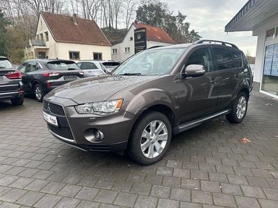 Braun Gebraucht 2012 Mitsubishi Outlander SUV | 7.900 € (Etwas zu teuer)