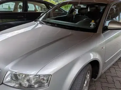 Gebraucht Audi A4 131 PS (96 kW) 2003 Grau Limousine