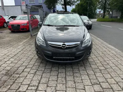 Gebraucht Opel Corsa Satellite 69 PS (50 kW) 2011 Grau Kleinwagen