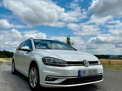 Gebraucht VW Golf VII Edition 150 PS (110 kW) 2017 Weiß Kombi