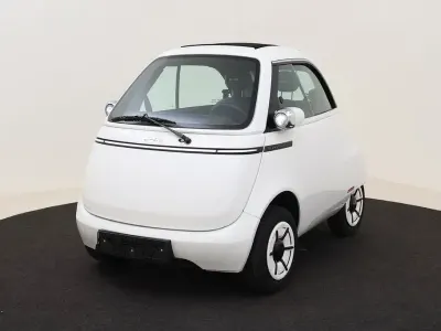 Gebraucht Micro Microlino 13 kW (18 PS) 2024 Weiß Kleinwagen