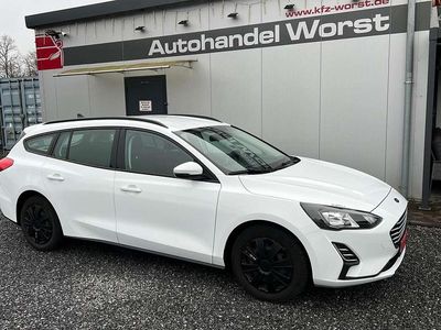 Gebraucht Ford Focus 101 PS (74 kW) 2021 Weiß Kombi