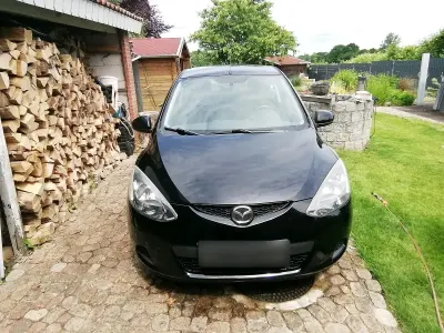 Gebraucht Mazda 2 Inclusive 75 PS (55 kW) 2008 Schwarz Kleinwagen