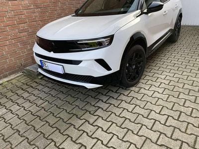 Usata Opel Mokka 131 CV (96 kW) 2025 Bianco SUV