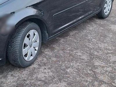 Gebraucht VW Touran 140 PS (102 kW) 2011 Schwarz Van / Kleinbus