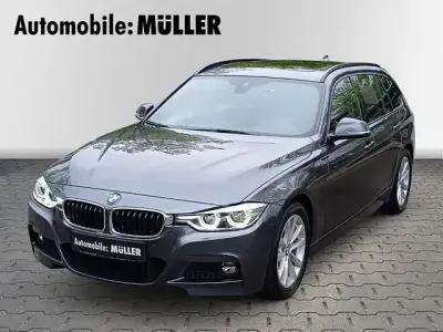 Gebraucht BMW 330 M Sport 252 PS (185 kW) 2018 Grau Kombi