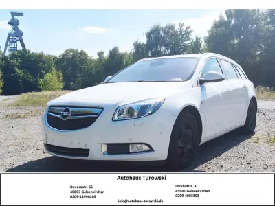 Gebraucht Opel Insignia S 194 PS (142 kW) 2013 Weiß Kombi