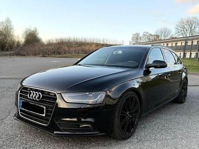 Gebraucht Audi A4 S-Line 177 PS (130 kW) 2014 Schwarz Kombi