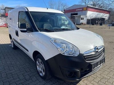 Gebraucht Opel Combo 90 PS (66 kW) 2014 Weiß Van / Kleinbus