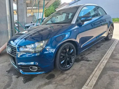 Gebraucht Audi A1 122 PS (89 kW) 2011 Blau Kleinwagen