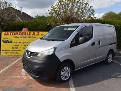 Second-hand Nissan NV200 90 CP (66 kW) 2013 Argintiu Monovolum