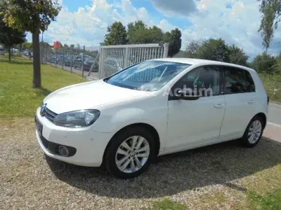 Gebraucht VW Golf VII Style 105 PS (77 kW) 2012 Weiß Limousine